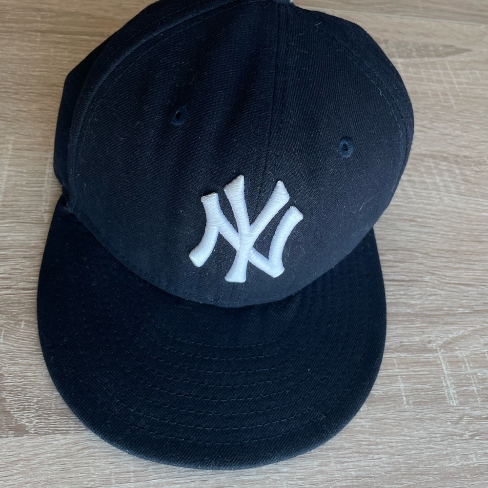 Yankees baseball cap